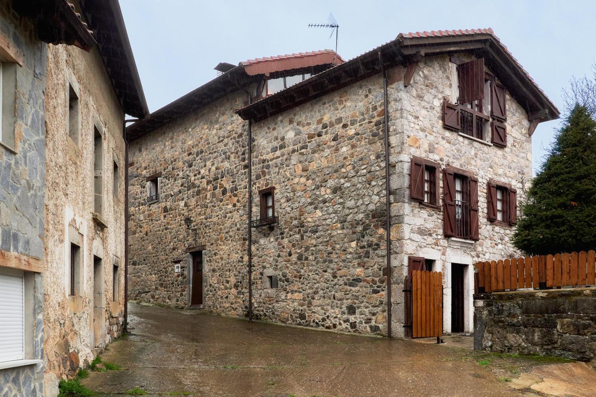 El Serenal Santa Maria de Valdeon ภายนอก รูปภาพ
